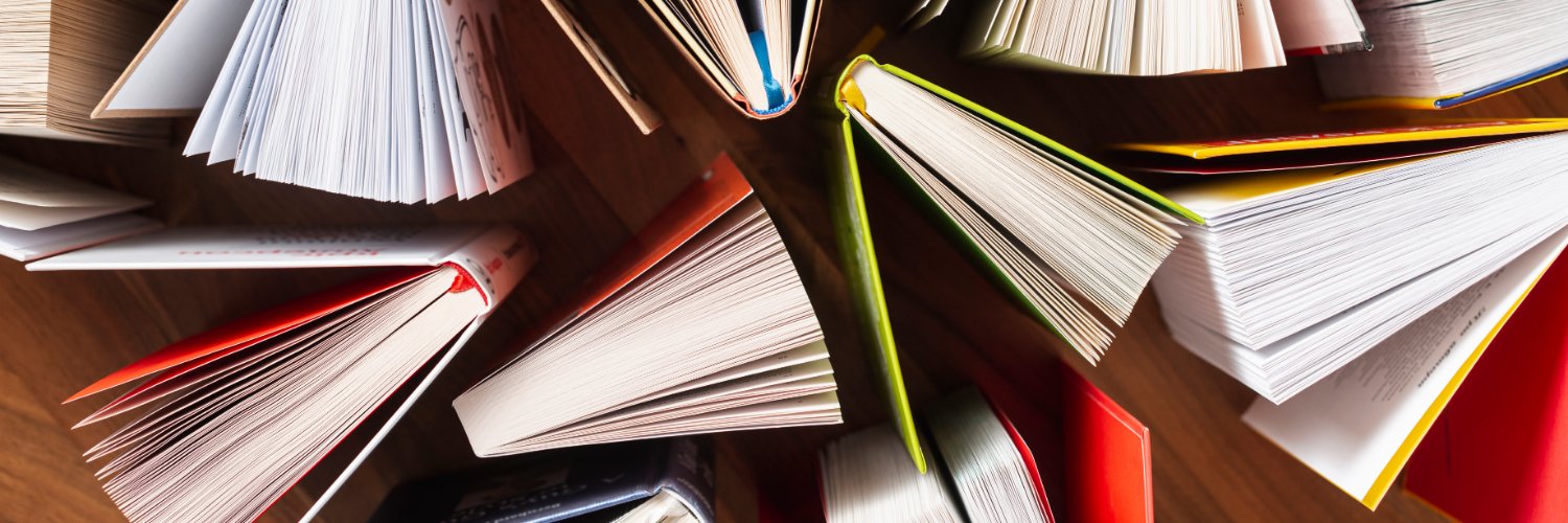 Frost MS Library banner