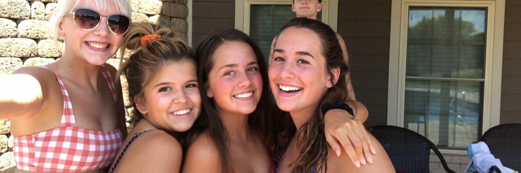EmilyBarnard13's profile banner image