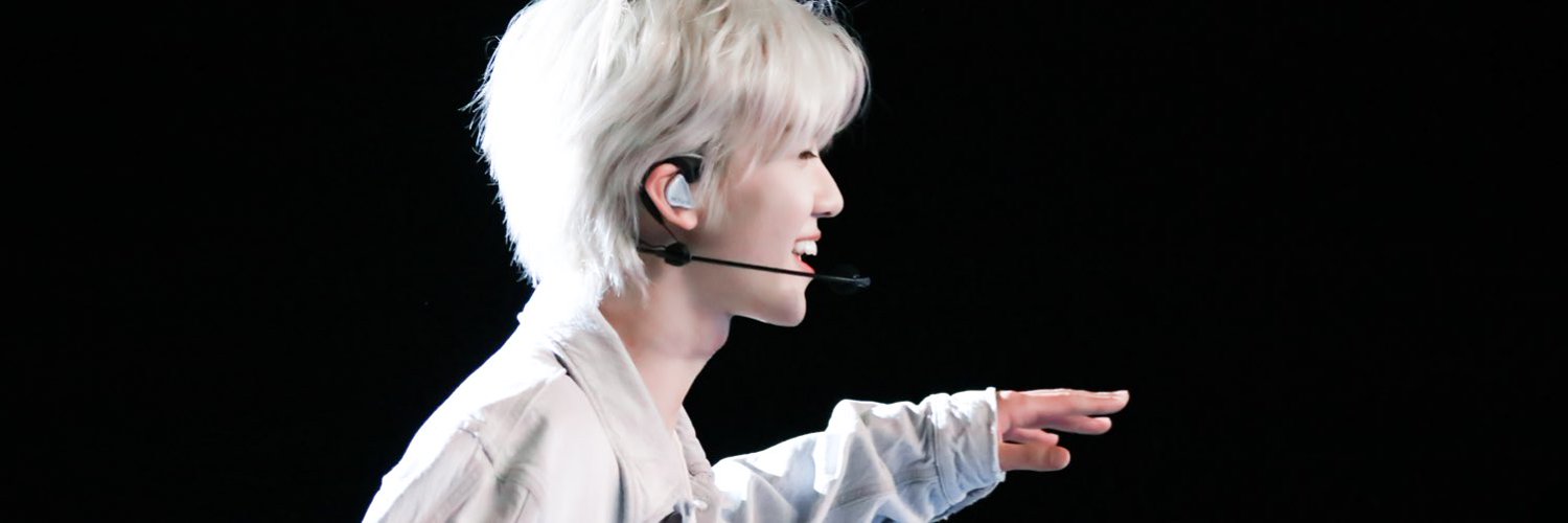 Ilovepeach🍑 Profile Banner