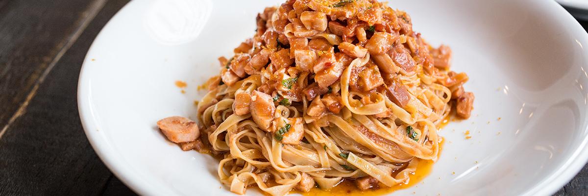 umagazineca's profile banner image