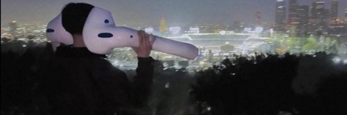ャ banner