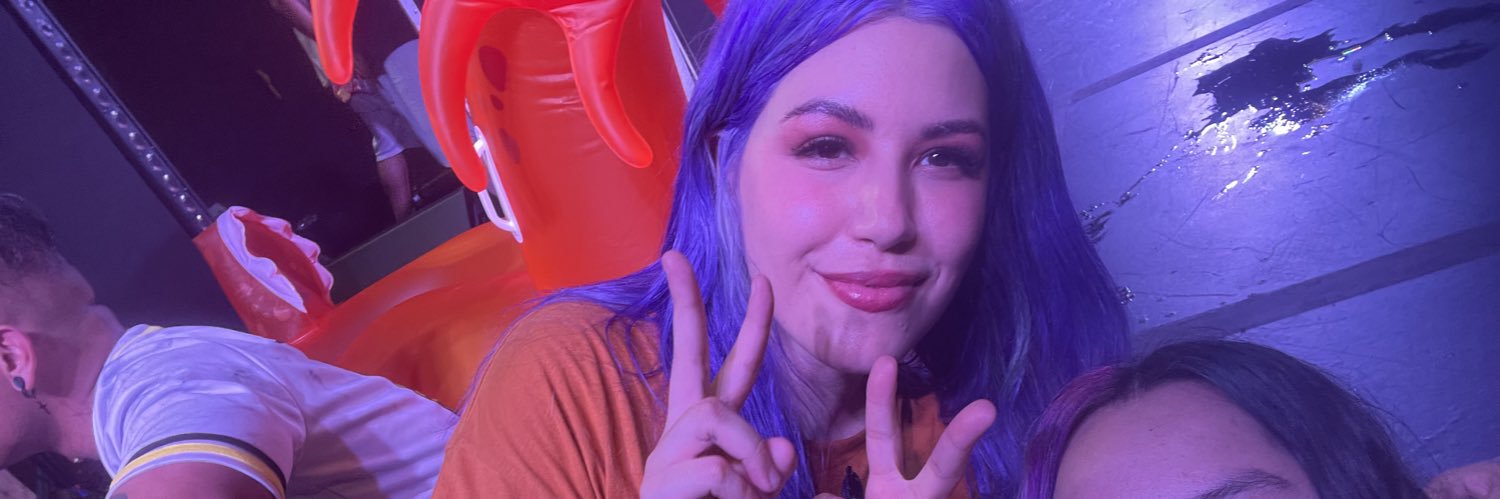 trippytati's profile banner image