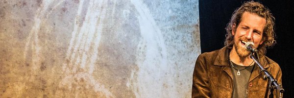 Aaron_English Profile Banner