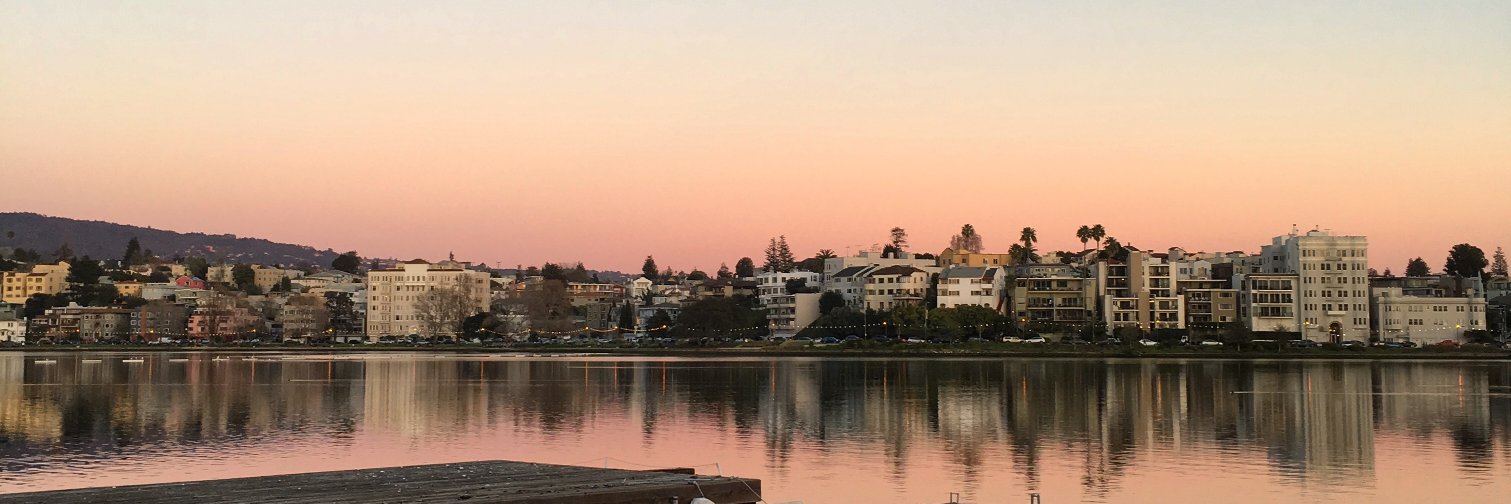 Red Oak Realty banner