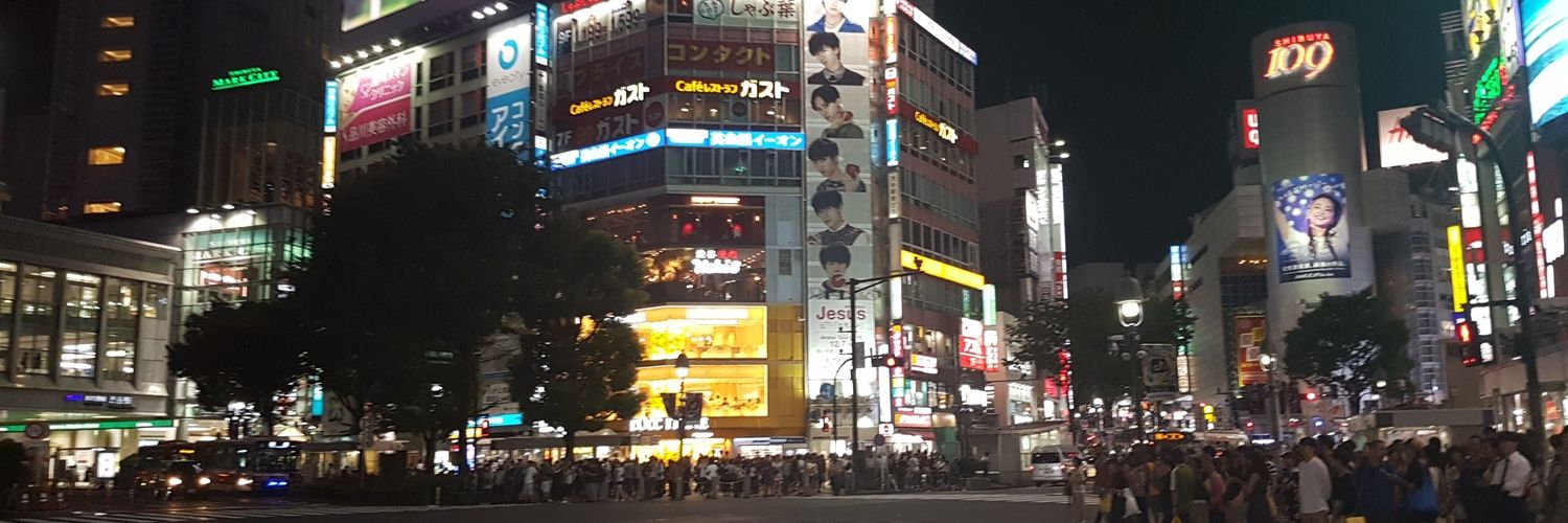 CharleeBnn's profile banner image