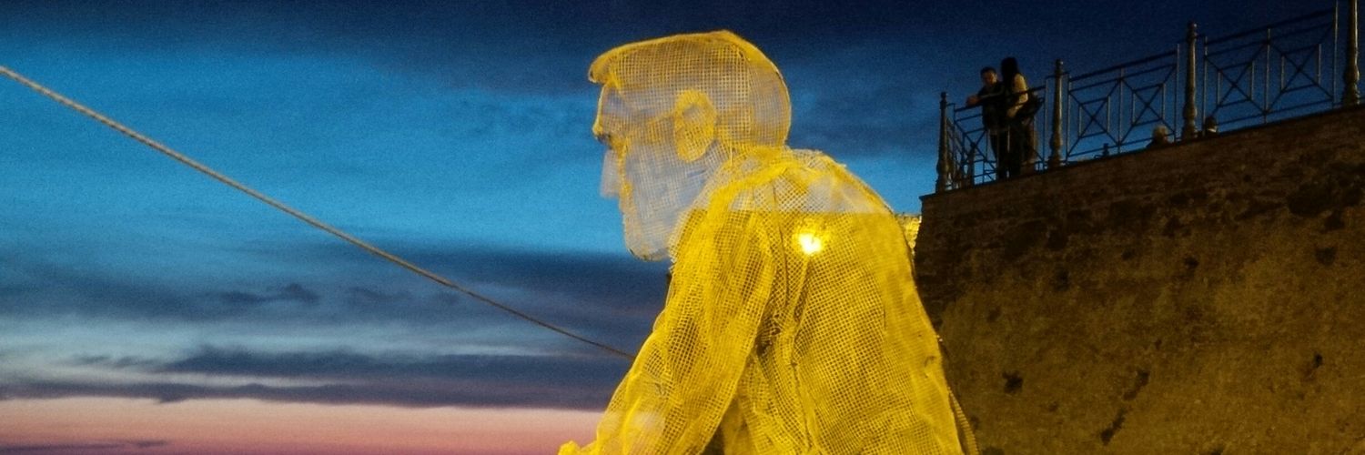 cescomari's profile banner image