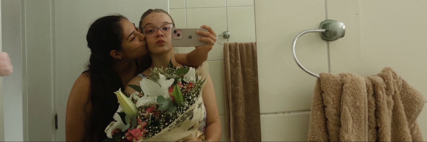 eloahzinhaa's profile banner image