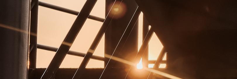 Amania banner