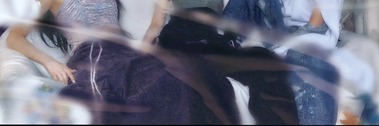 kooksgiggle's profile banner image
