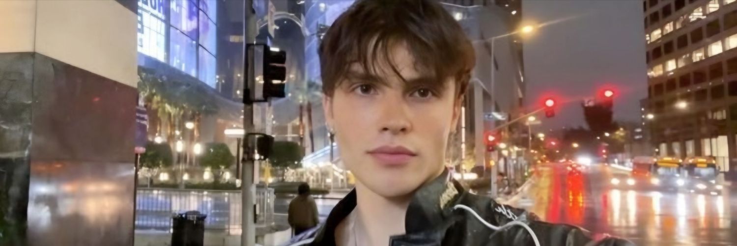 𝖮𝗅𝗂𝗏𝗂𝖺 banner