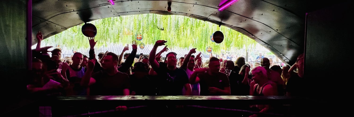 Lyndon Large 🇺🇦💙 banner