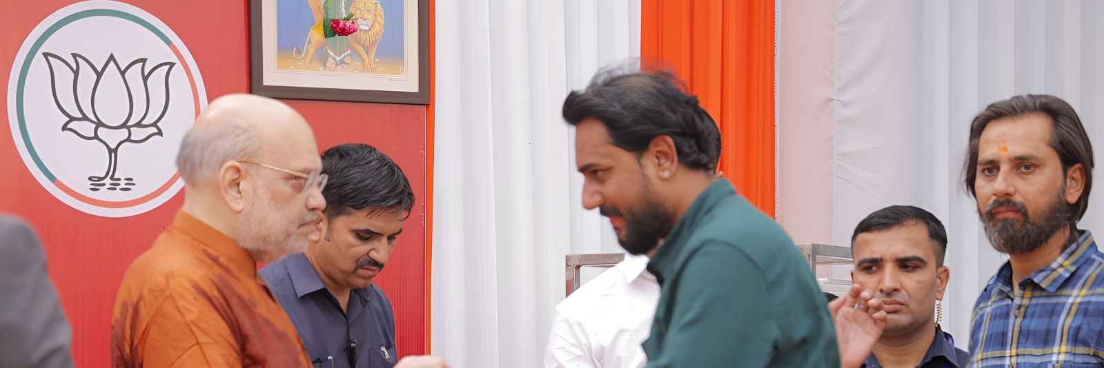mitul_nayak's profile banner image