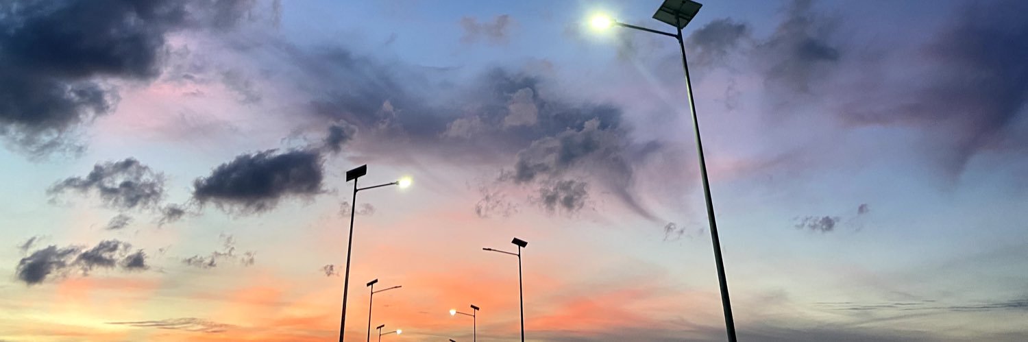 claireaussiee's profile banner image