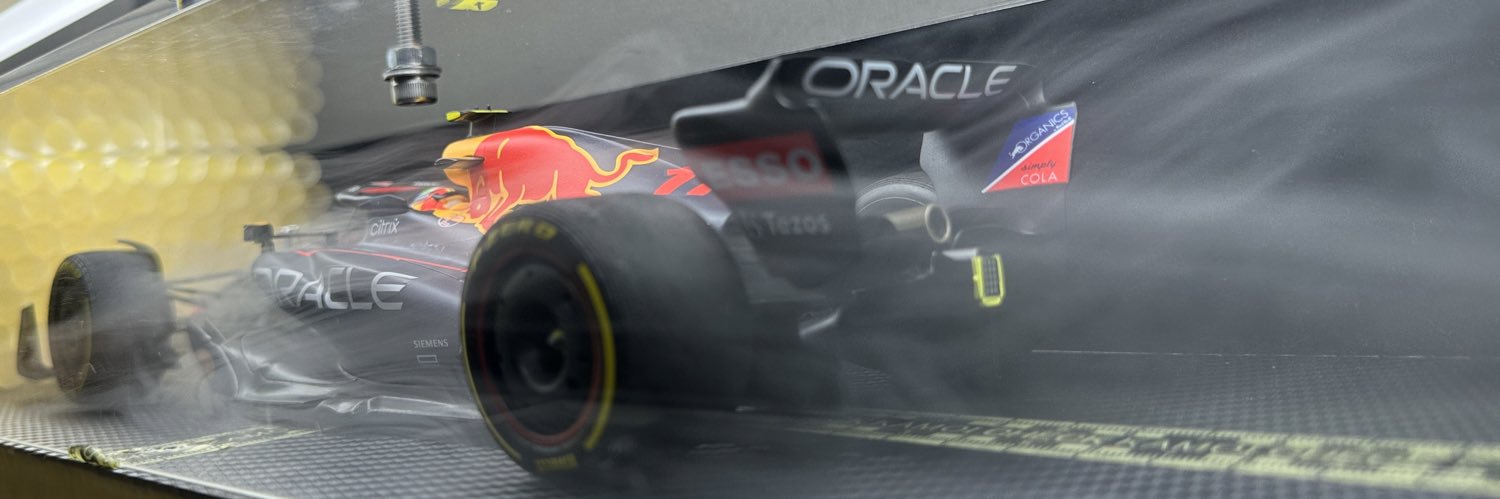 5弦Vn_見習 (v・∇)v banner