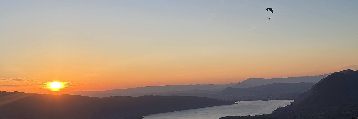 Mathiiildee_'s profile banner image