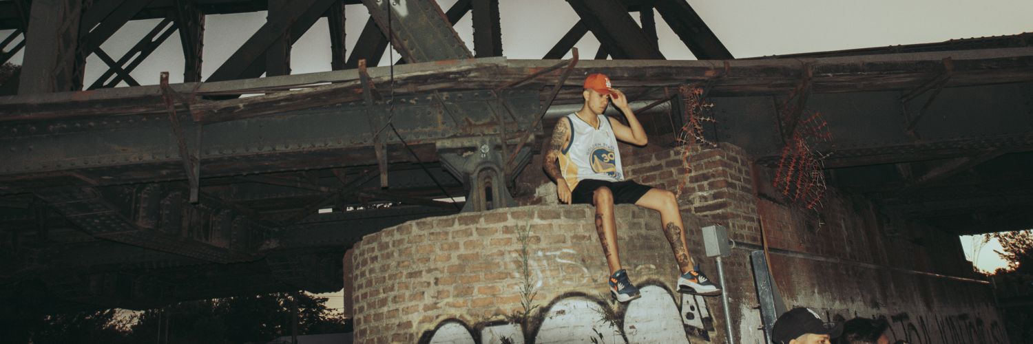 lautynvjs1's profile banner image