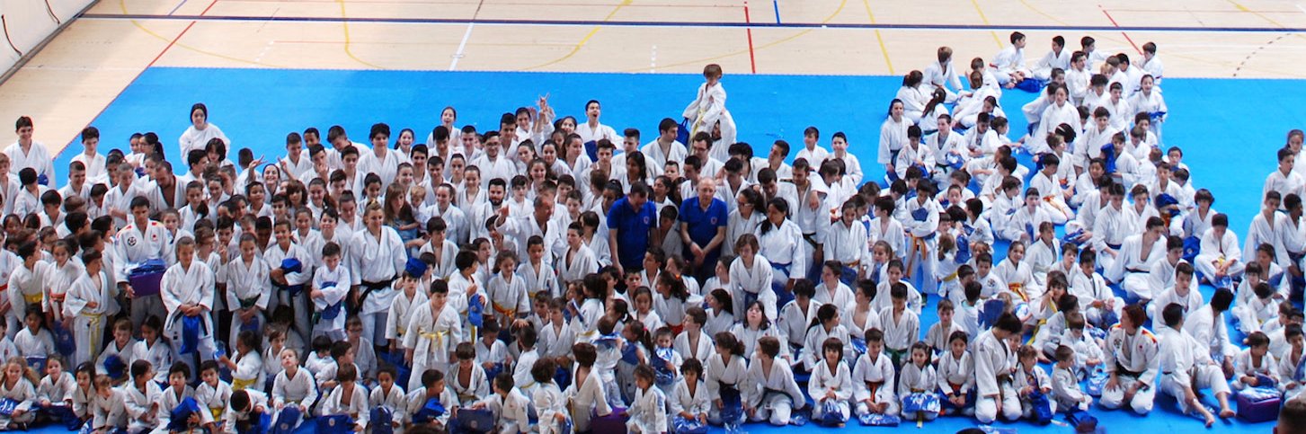 Club Victor Pradera banner