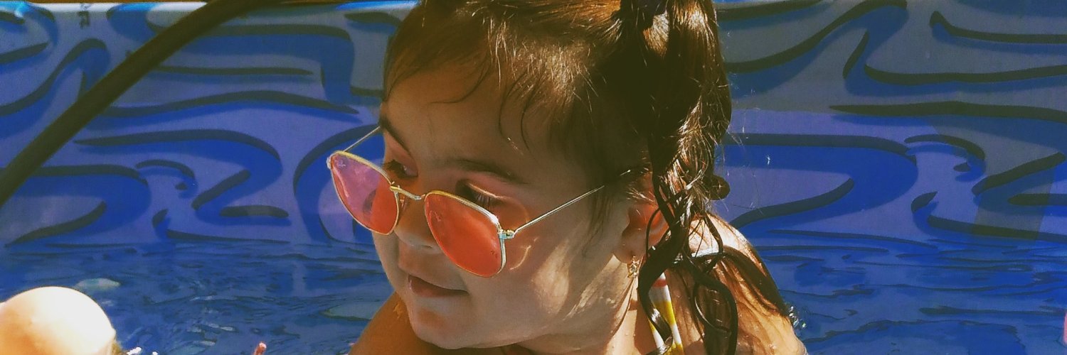 Mariianaa_22's profile banner image