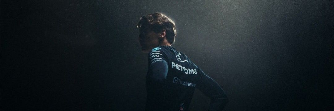 anislaice's profile banner image