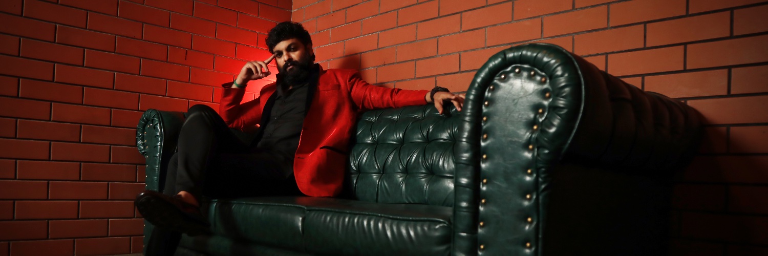 iam_bavithran's profile banner image