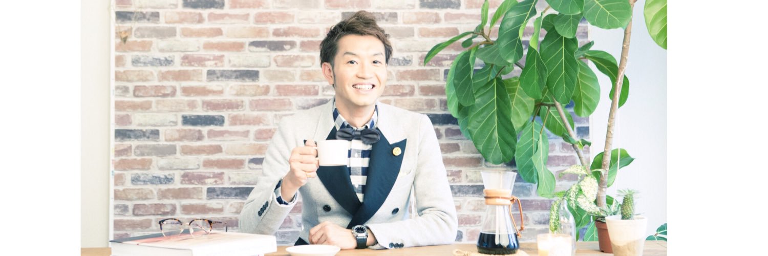 FM802 TACTY IN THE MORNING banner