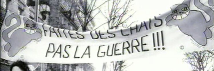 Le Fond De L'air Est Rouge banner