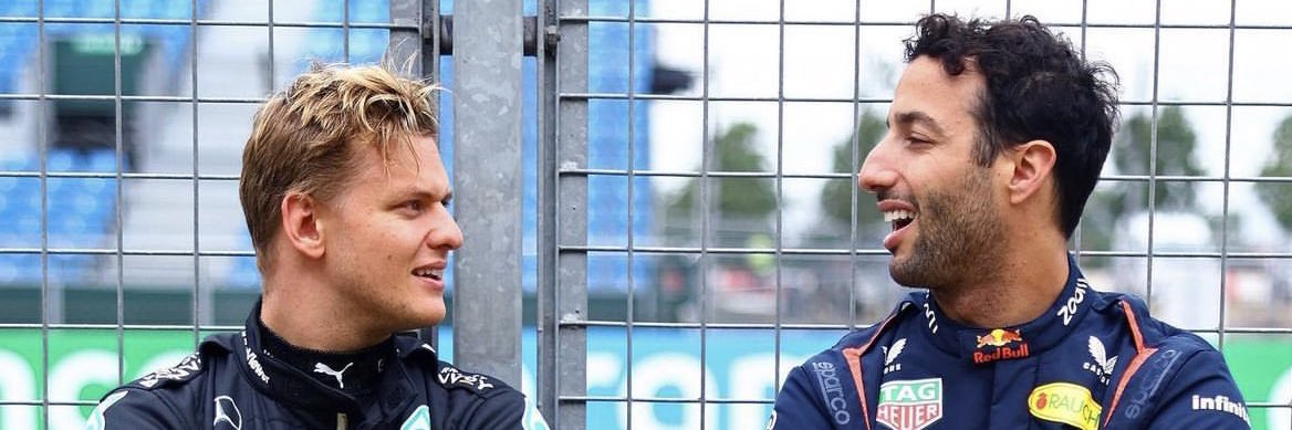 ron 🏎️ banner