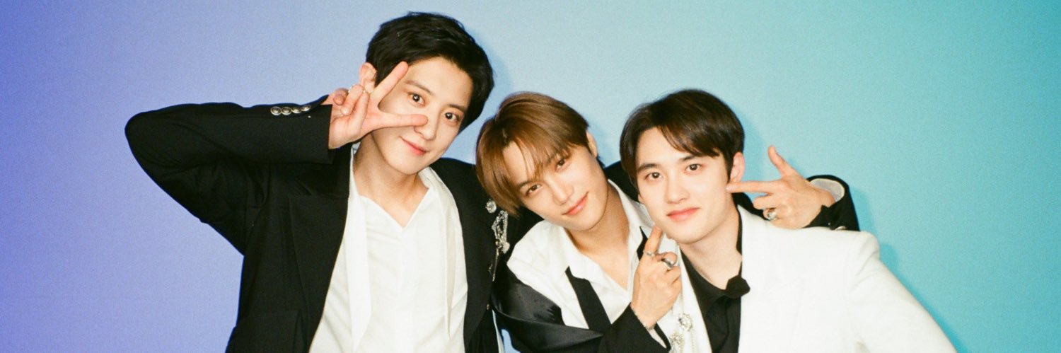 Den 🍒🌸🍑 banner