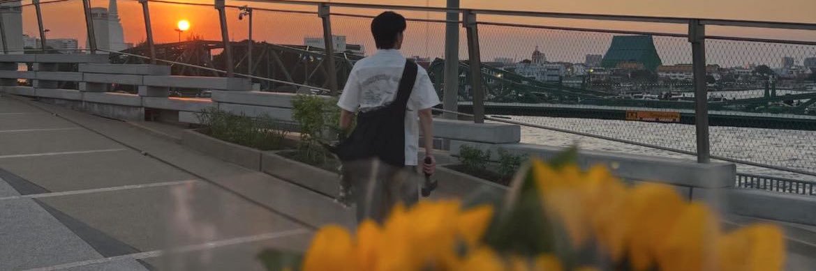 intizz's profile banner image