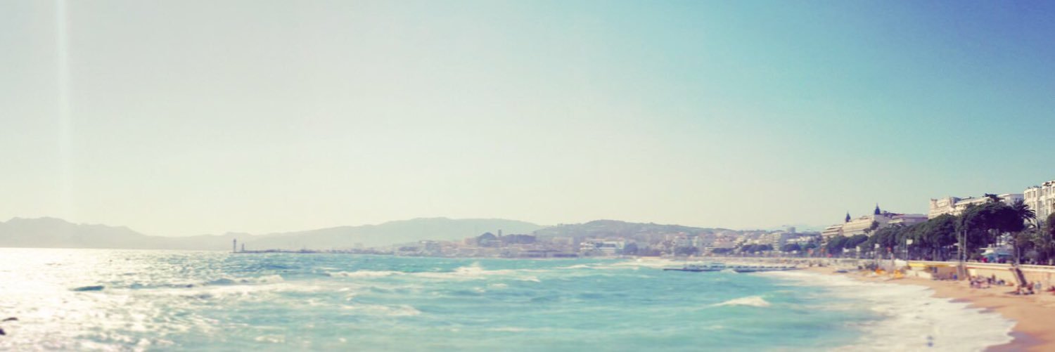 DelphineParra's profile banner image
