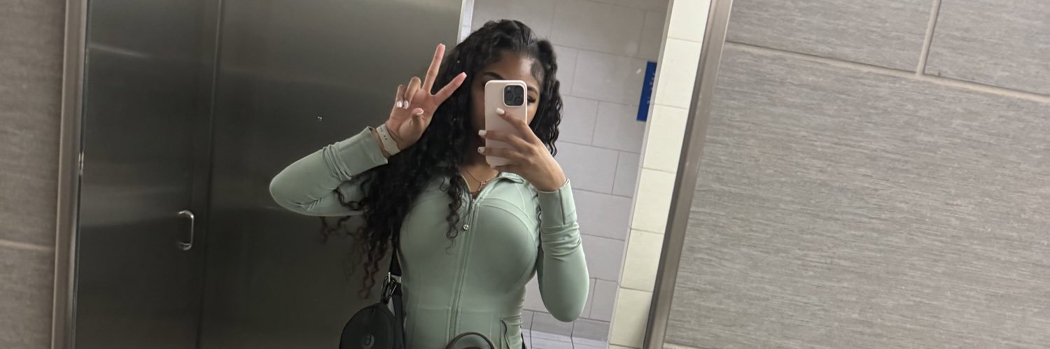 TamiaRenee 😇. banner