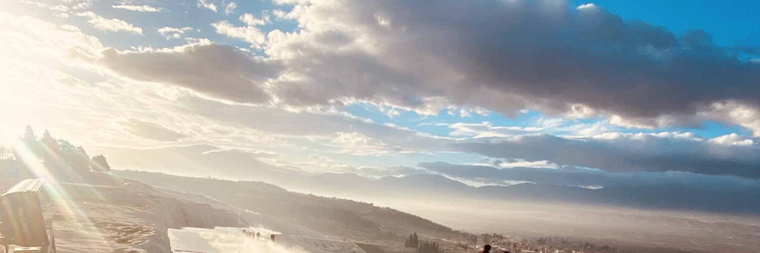 yinethrf's profile banner image