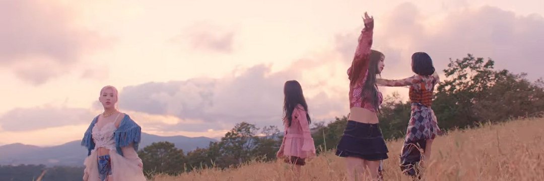 RosJenLisJisooo's profile banner image