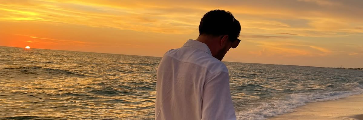 strawbarit's profile banner image