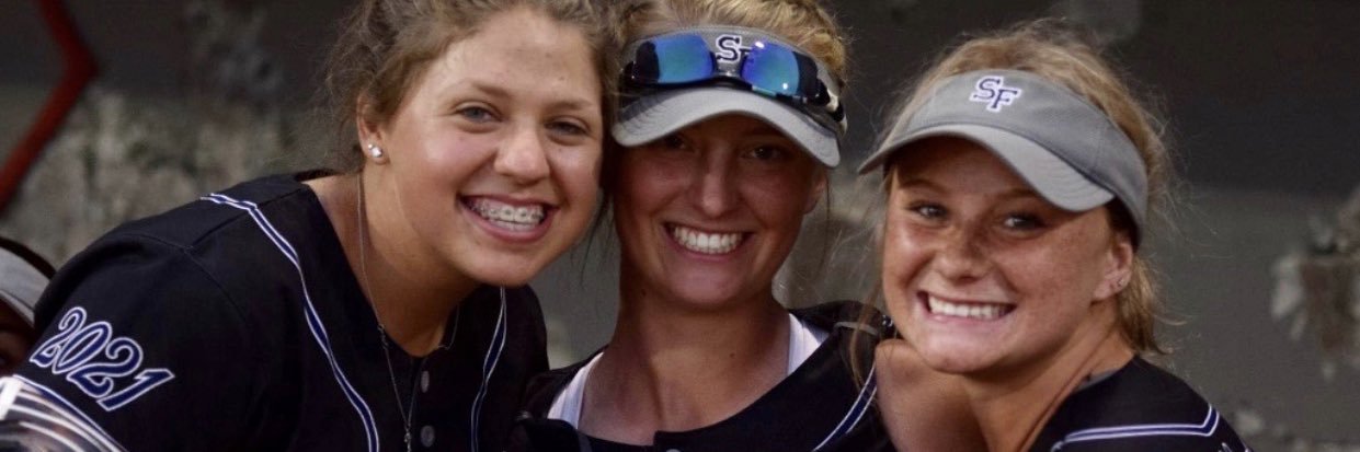 mackenzielynwar's profile banner image