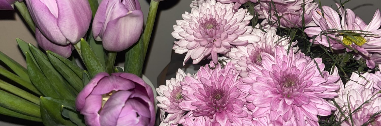 Amandasolisj's profile banner image