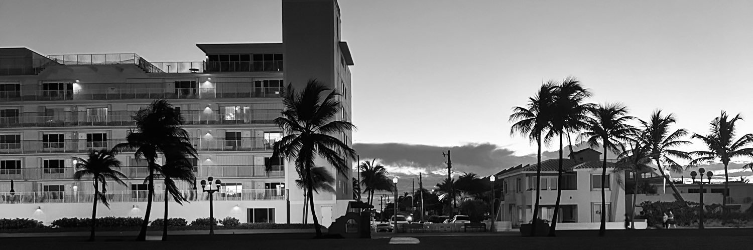 valeen_ortiizz's profile banner image