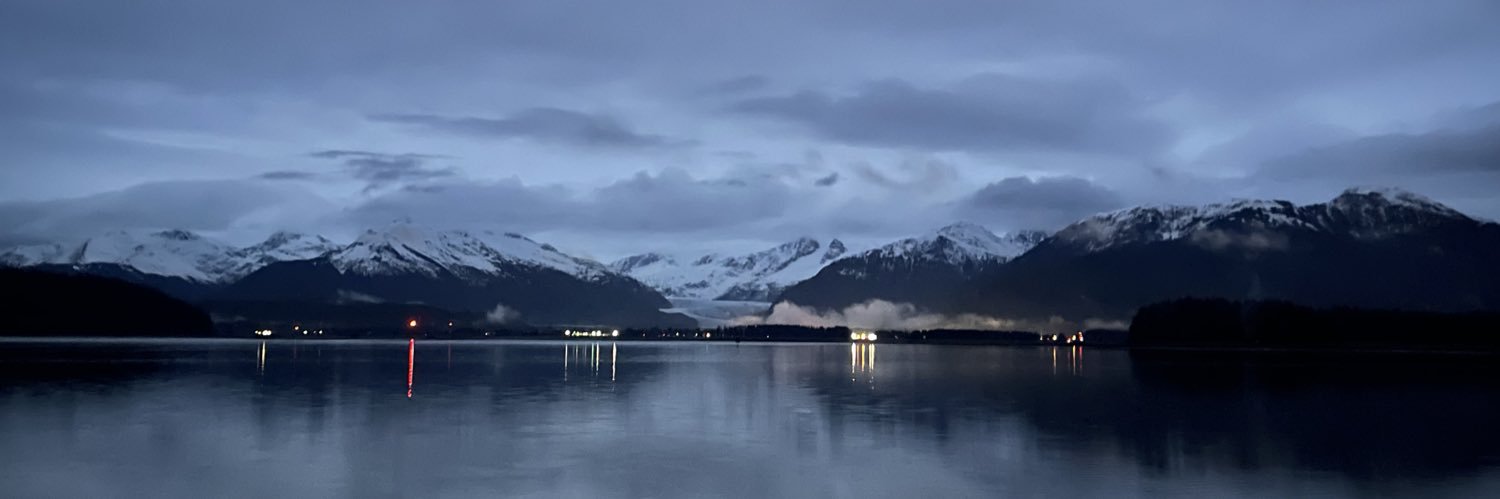 Fran 🌊🧳 banner