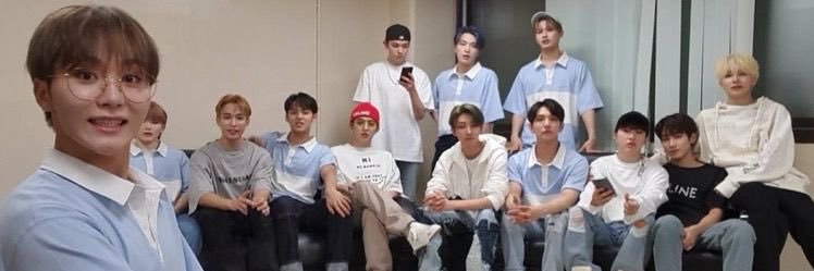 Minnie ಠ_ಠ 🌻🍃 banner