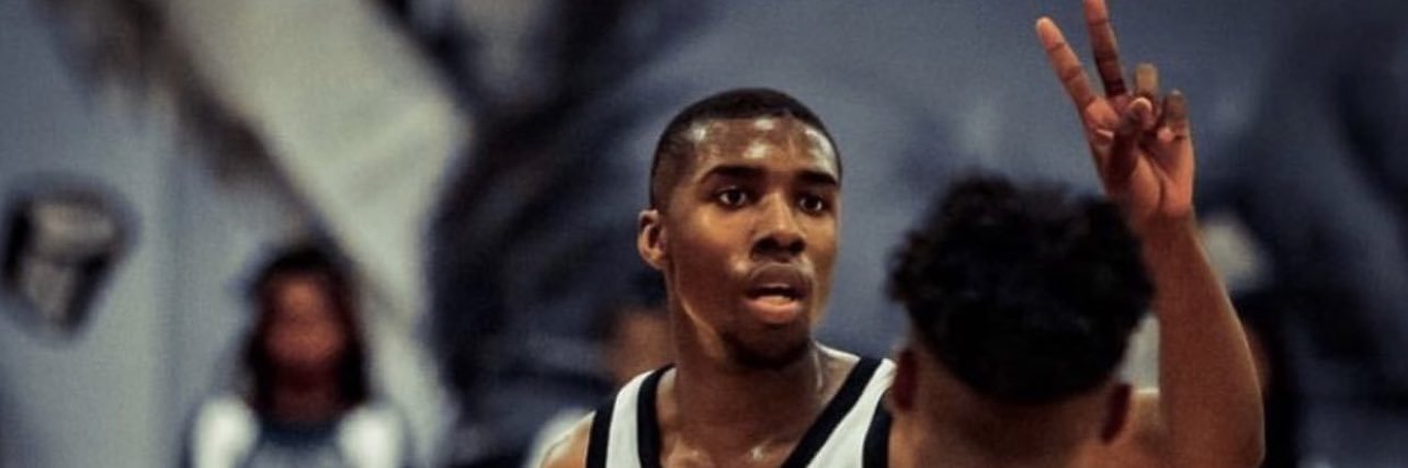 D_Lee010's profile banner image
