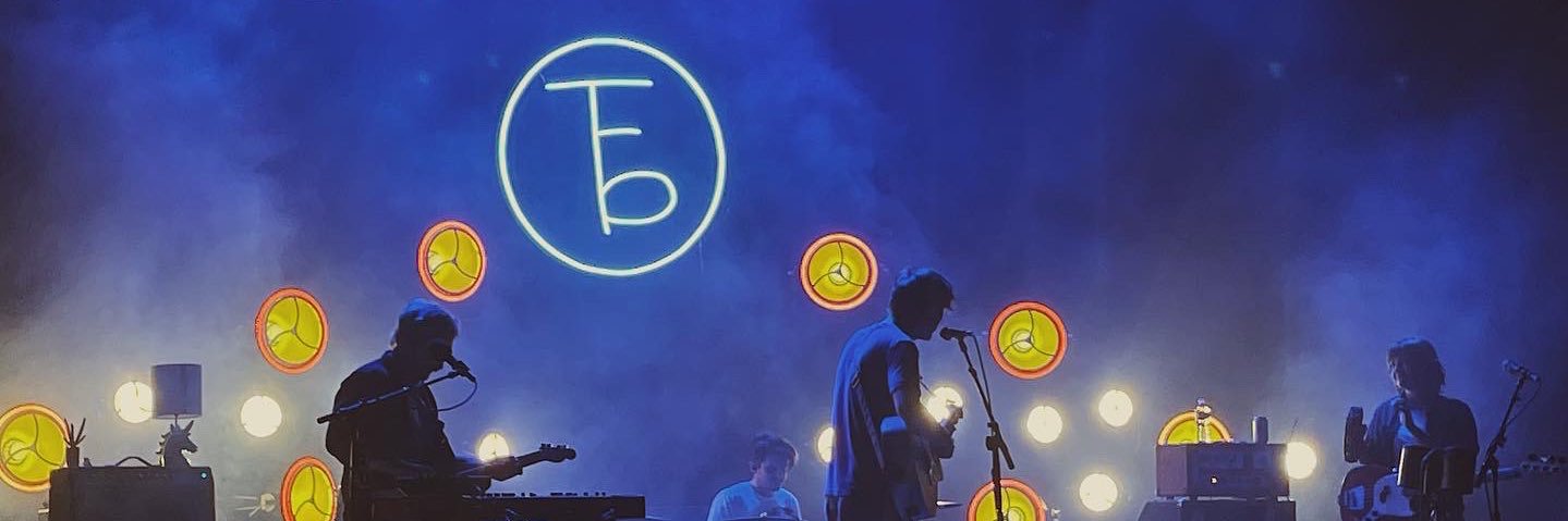 jamileone's profile banner image