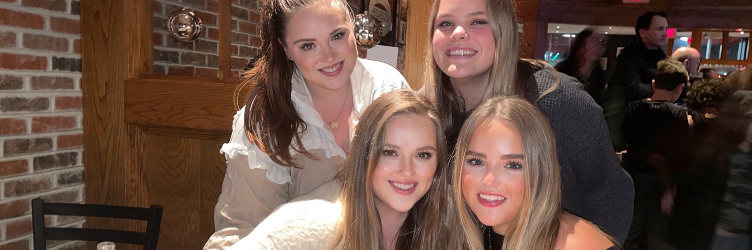 mollyrosenc's profile banner image