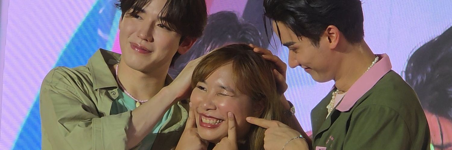 nusneo💙🍒👻🐶✈️ banner