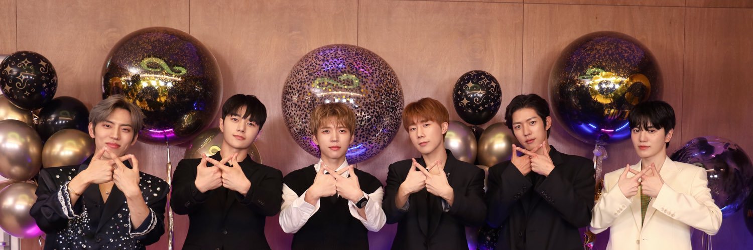 Starlight7Night's profile banner image