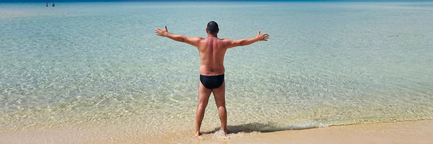 thor1C 🍷💙 banner