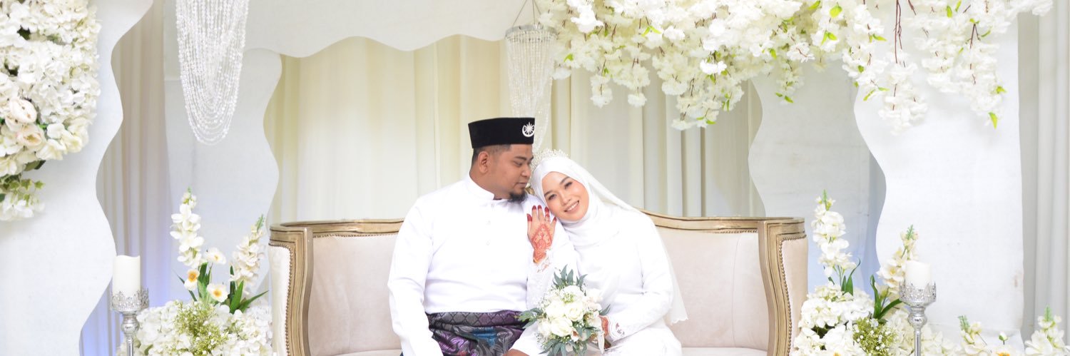 aisy_miera's profile banner image