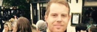 Robert Kelly banner