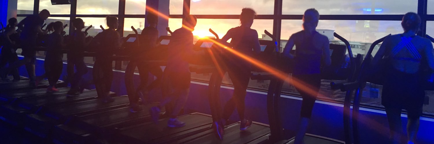 SWEAT 1000 SEA POINT banner