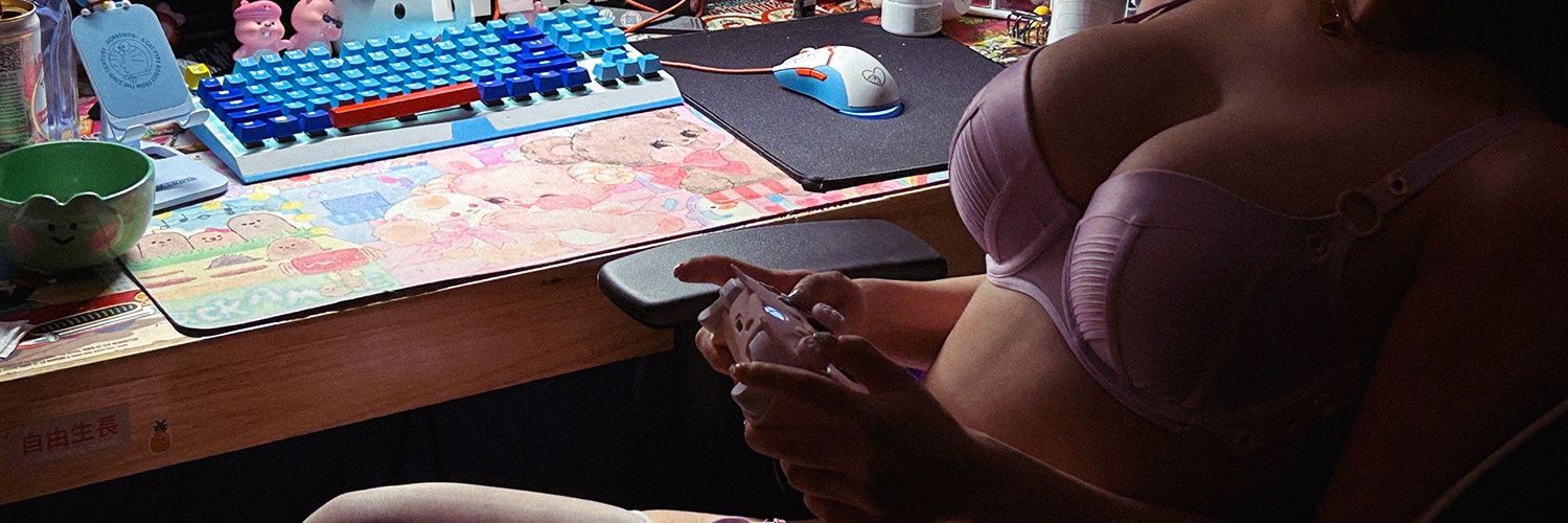 MewkkeN's profile banner image