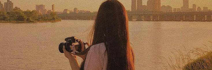 シ banner